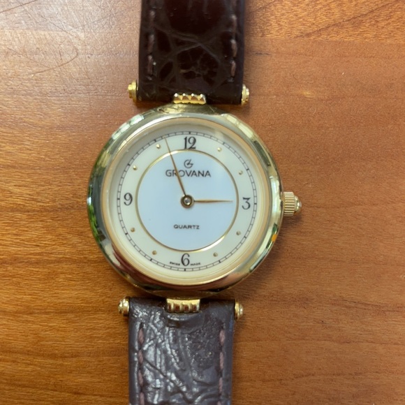 Grovana Watch - Picture 2 of 4